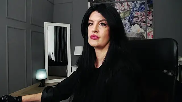 Snapshot of DomMelissaW chatting on 4, 12, 2024 DomMelissaW online show from 4, 12, 2024