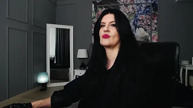 Snapshot of DomMelissaW chatting on 12, 12, 2024 DomMelissaW online show from 12, 12, 2024