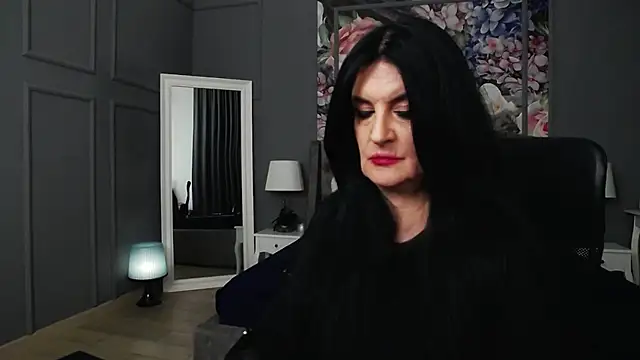 Snapshot of DomMelissaW chatting on 8, 2, 2025 DomMelissaW online show from 8, 2, 2025