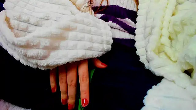 Persephoni online show from 3, 2, 2025