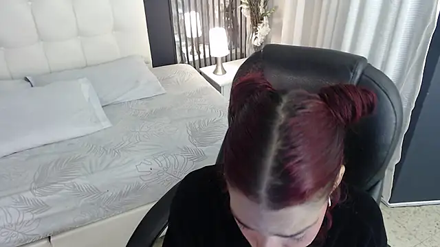 LiaVillalobos online show from 21, 2, 2026