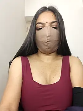 Snapshot of _desigori chatting on 2, 2, 2026 desigori online show from 2, 2, 2026