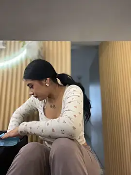 clarachanelricek online show from 17, 12, 2025