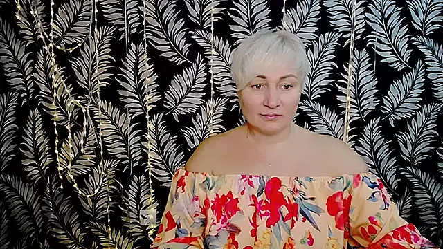 Olivia playful online show from 14, 12, 2025