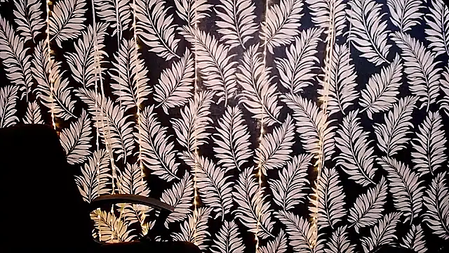 Olivia playful online show from 7, 4, 2026