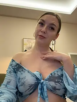 Janeee online show from 12, 12, 2024