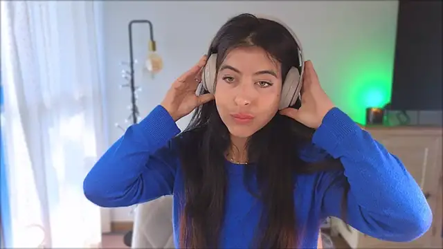 anabelcurvy online show from 22, 12, 2024