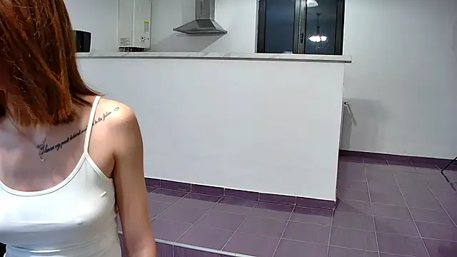 Sierra Halle online show from 26, 2, 2025