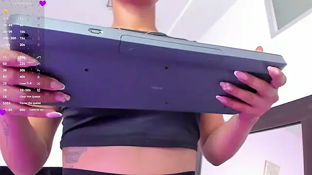 CeliWoods online show from 9, 2, 2025