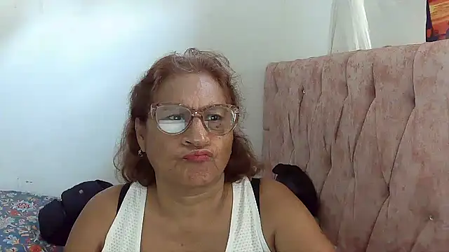 charrysexy1 online show from 12, 2, 2026