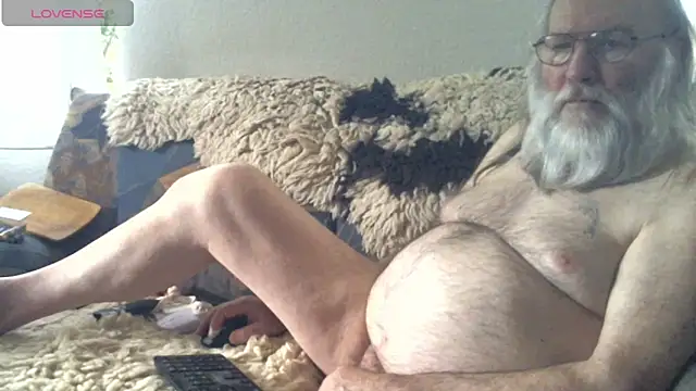 SexySantaC online show from 13, 4, 2026