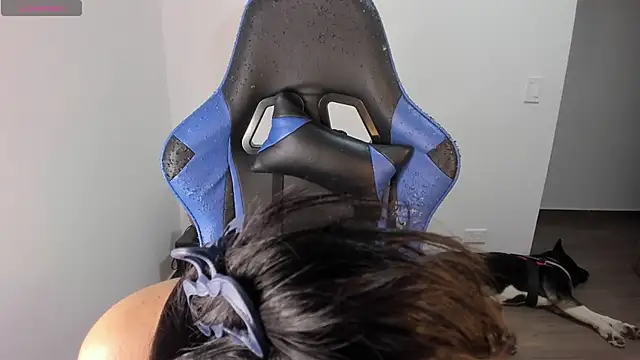 Miss Nicole online show from 9, 11, 2025