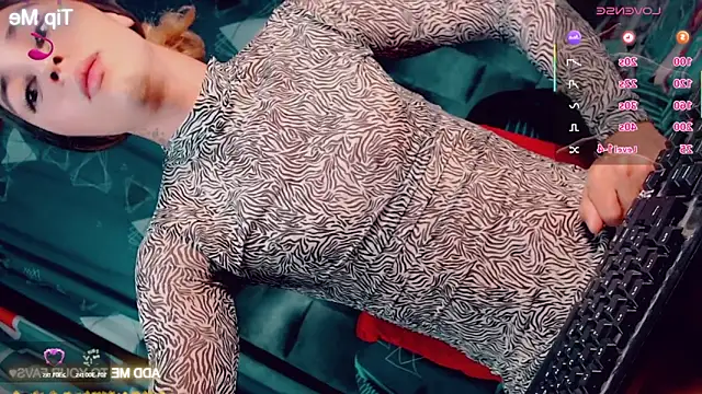 CharlotteBigCock online show from 4, 6, 2026