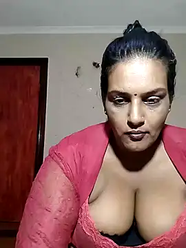 Snapshot of NWC4LYF chatting on 17, 5, 2026 NWC4LYF online show from 17, 5, 2026