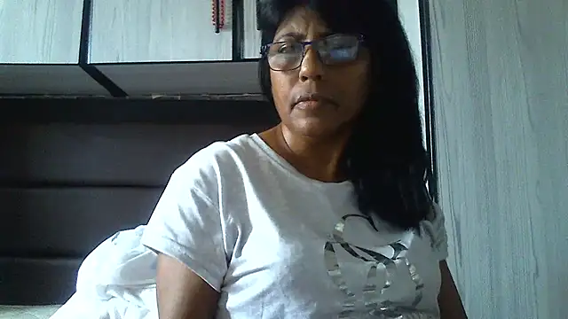 MsAttitude online show from 6, 1, 2025