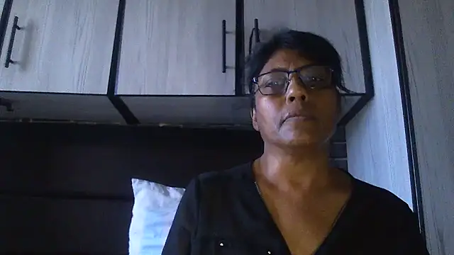 MsAttitude online show from 1, 3, 2025