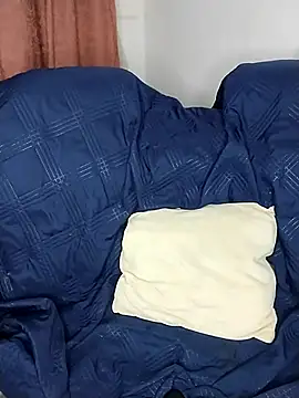 zhayra rose online show from 21, 3, 2025