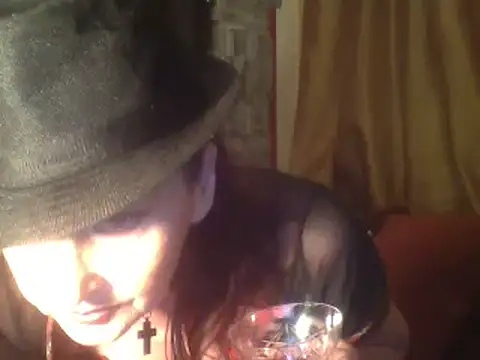 Snapshot of dominatrixredsonyja chatting on 19, 3, 2025 dominatrixredsonyja online show from 19, 3, 2025