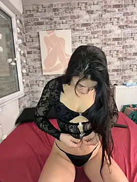 Snapshot of victoria_athena chatting on 11, 11, 2025 victoria athena online show from 11, 11, 2025