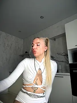Snapshot of pinkstar_ chatting on 11, 9, 2025 pinkstar online show from 11, 9, 2025