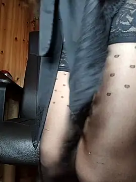 Snapshot of dolcehelena993 chatting on 25, 1, 2025 dolcehelena993 online show from 25, 1, 2025