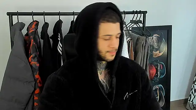  jamesleandros1 online show from 3, 12, 2025