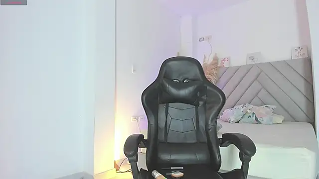 perlacobre999 online show from 20, 2, 2025