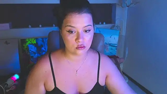 Snapshot of Malika_uAngel chatting on 6, 7, 2026 Malika uAngel online show from 6, 7, 2026