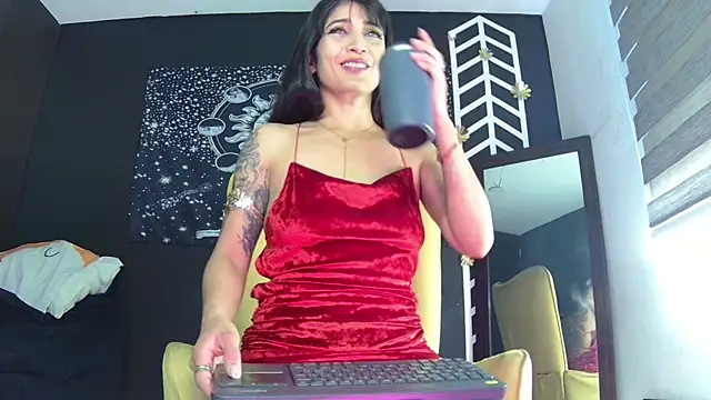 EvangelineCors online show from 14, 2, 2026