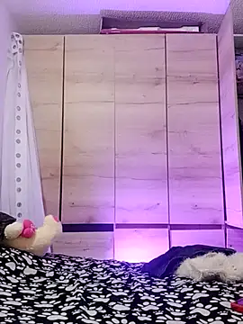 Fierymichef online show from 5, 3, 2025