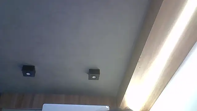 Skinny-Kitten online show from 16, 9, 2025