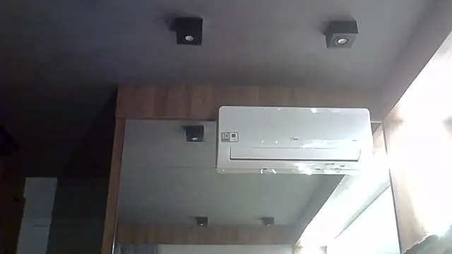 Snapshot of Skinny-Kitten chatting on 18, 1, 2026 Skinny-Kitten online show from 18, 1, 2026