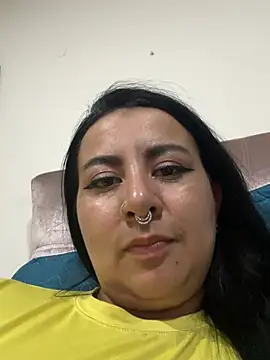 Snapshot of Abril_Luv chatting on 10, 6, 2026 Abril Luv online show from 10, 6, 2026