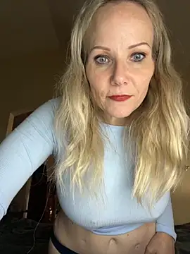 Sexual Lovable Doll online show from 4, 11, 2025