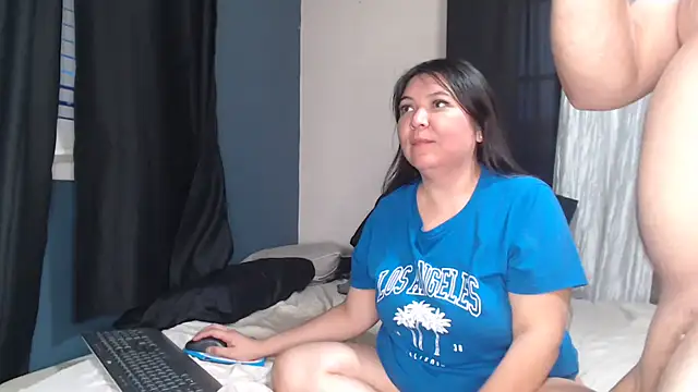 valhallacouple420 online show from 19, 9, 2025