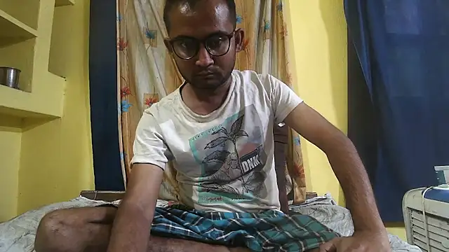 Cute boy2000 online show from 8, 12, 2024