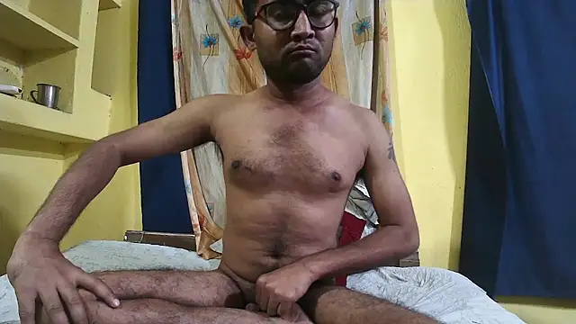 Cute boy2000 online show from 24, 12, 2024