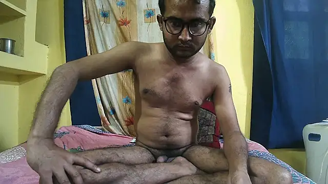 Cute boy2000 online show from 12, 1, 2025