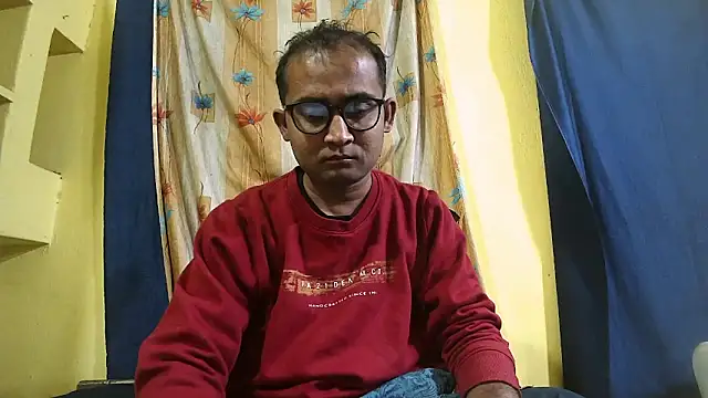 Cute boy2000 online show from 9, 2, 2025