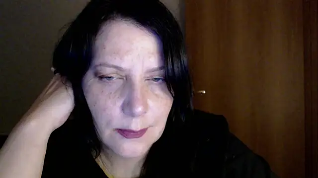 Snapshot of Mirabelle_Sweet chatting on 6, 6, 2026 Mirabelle Sweet online show from 6, 6, 2026