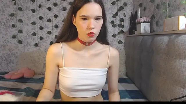 Nicole-Petite online show from 27, 11, 2025