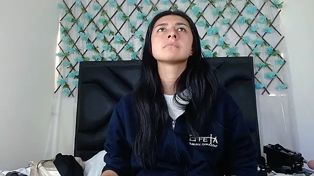 EmmaWilliamss online show from 16, 11, 2025