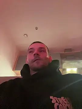 Snapshot of Z1uk chatting on 11, 1, 2026 Z1uk online show from 11, 1, 2026