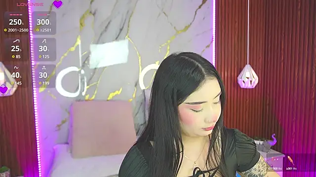 haylie  online show from 15, 1, 2025