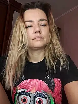 KrissSexi online show from 12, 9, 2025