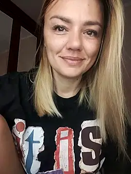 KrissSexi online show from 13, 9, 2025