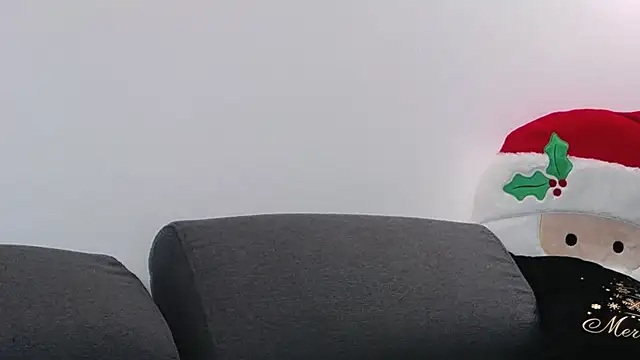 elsiemacks online show from 8, 12, 2024