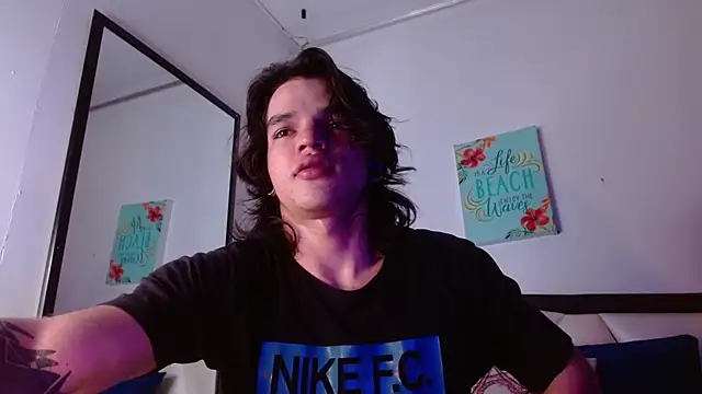 AlbertBernal69 online show from 12, 9, 2025