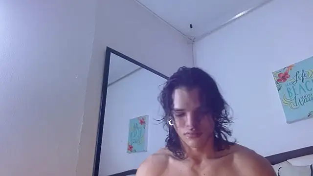 AlbertBernal69 online show from 3, 10, 2025