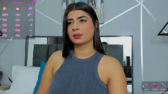 Snapshot of ZiaCalifa chatting on 13, 1, 2025 ZiaCalifa online show from 13, 1, 2025